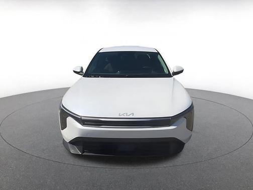 Snow White Pearl 2025 Kia K4 LXS