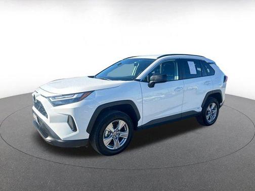 2025 Toyota RAV4 Hybrid LE