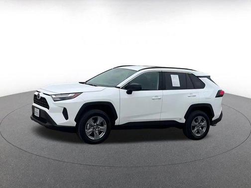 2025 Toyota RAV4 Hybrid LE