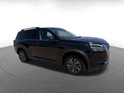 Super Black 2025 Nissan Pathfinder SV 4WD