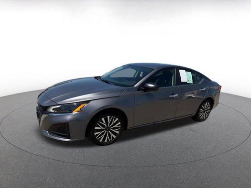 Gun Metallic 2024 Nissan Altima 2.5 SV