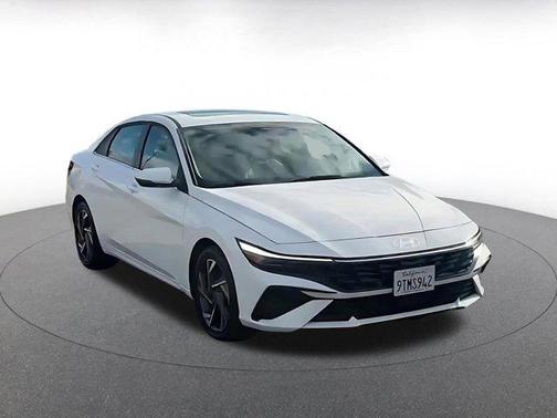 2025 Hyundai ELANTRA HEV Limited