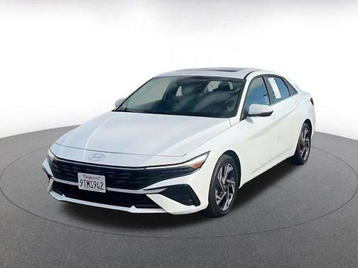 2025 Hyundai ELANTRA HEV Limited