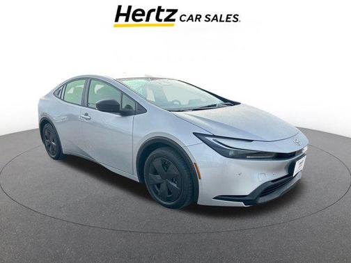 2025 Toyota Prius LE