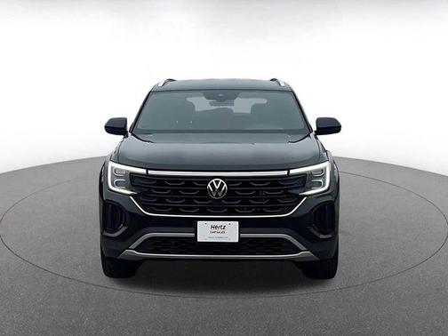 2025 Volkswagen Atlas Cross Sport 2.0T SE w/Technology 4MOTION