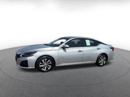2023 Nissan Altima S FWD