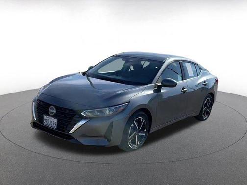 Gun Metallic 2025 Nissan Sentra SV