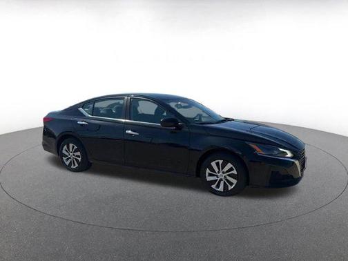 2023 Nissan Altima S FWD