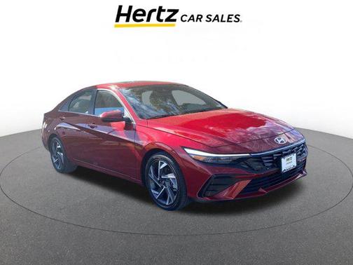 2025 Hyundai ELANTRA SEL