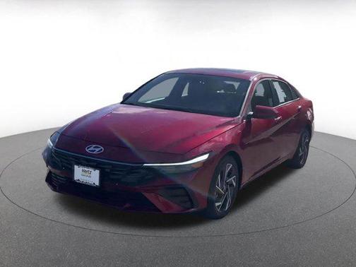 2025 Hyundai ELANTRA SEL
