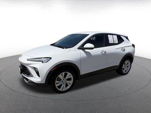 Summit White 2025 Buick Encore GX Preferred