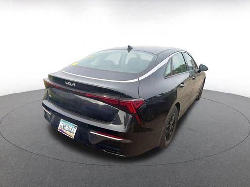 Aurora Black Pearl 2025 Kia K5 LXS