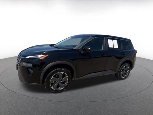 Super Black 2025 Nissan Rogue SV