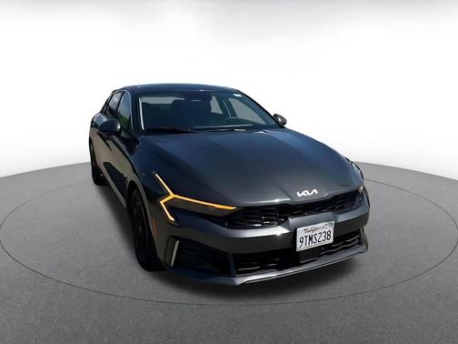 Interstellar Gray 2025 Kia K5 LXS
