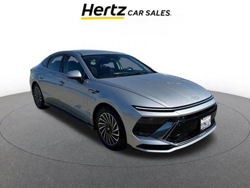 2025 Hyundai SONATA Hybrid SE