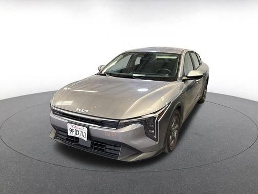 Steel Gray 2025 Kia K4 LXS