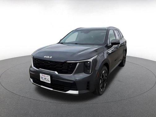 Gravity Grey 2024 Kia Sorento S