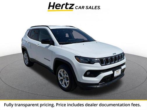 Bright White Clearcoat 2025 Jeep Compass Latitude