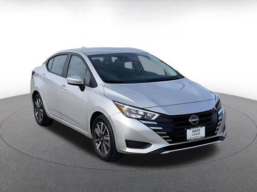 Brilliant Silver Metallic 2025 Nissan Versa 1.6 SV