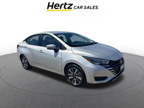 Brilliant Silver Metallic 2025 Nissan Versa 1.6 SV