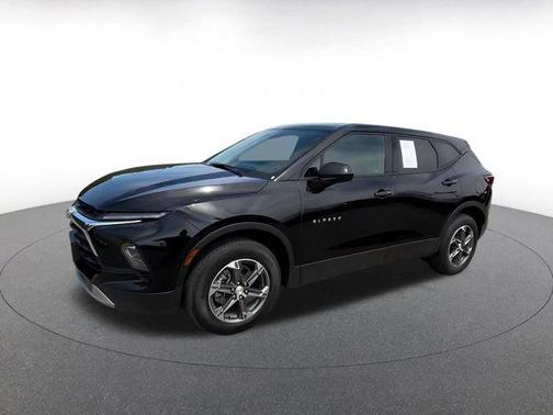 Black 2025 Chevrolet Blazer 2LT