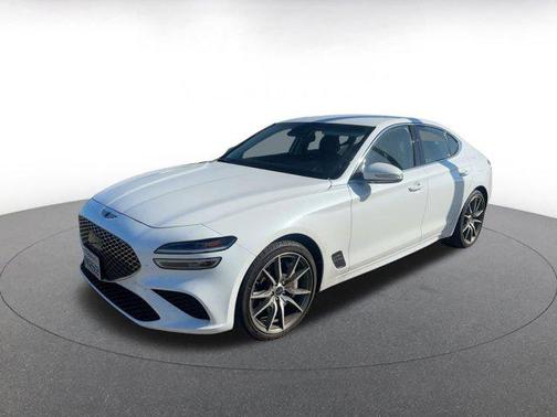 2025 Genesis G70 2.5T RWD