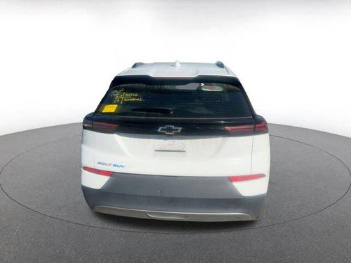 2023 Chevrolet Bolt EUV FWD LT
