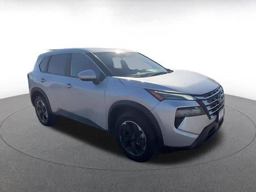 Brilliant Silver Metallic 2025 Nissan Rogue SV