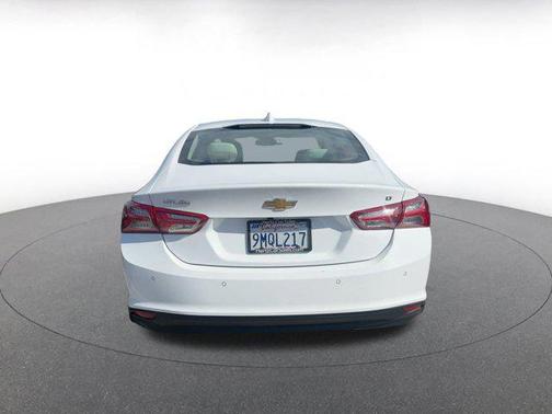 2024 Chevrolet Malibu FWD 2LT