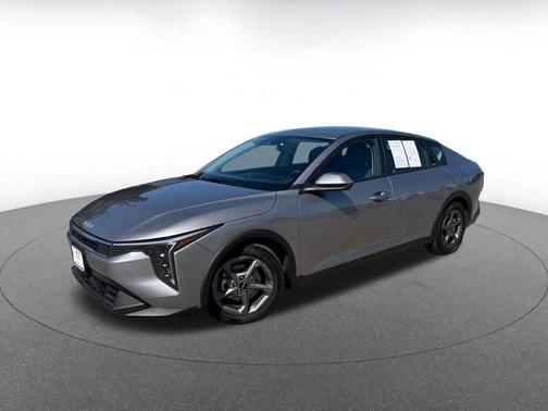 Steel Gray 2025 Kia K4 LXS