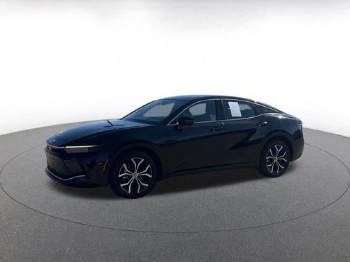 2025 Toyota Crown XLE