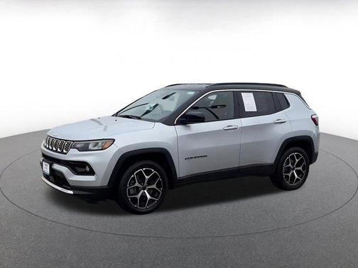 Silver Zynith Metallic Clearcoat 2025 Jeep Compass Limited