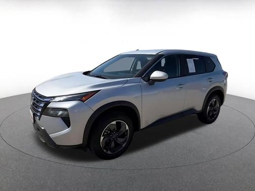 Brilliant Silver Metallic 2025 Nissan Rogue SV