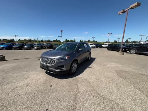 Carbonized Gray Metallic 2024 Ford Edge SEL
