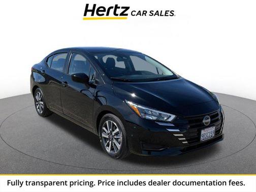 Super Black 2025 Nissan Versa 1.6 SV