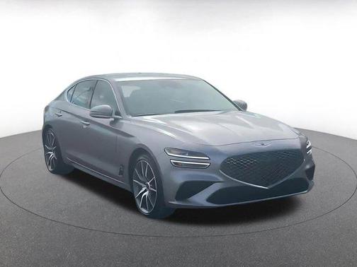2025 Genesis G70 2.5T RWD