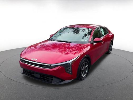 Currant Red 2025 Kia K4 LXS