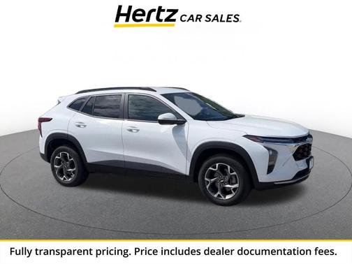 Summit White 2025 Chevrolet Trax LT