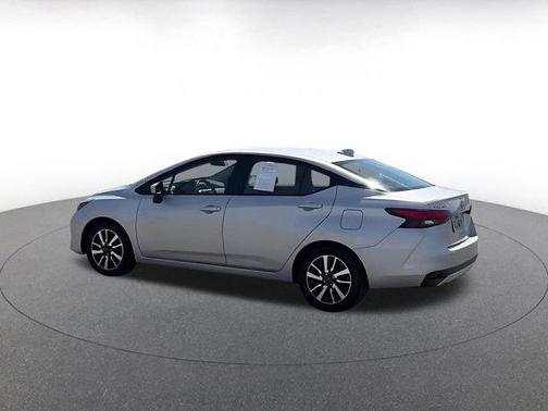 Brilliant Silver Metallic 2025 Nissan Versa 1.6 SV