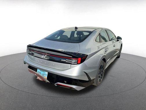 Aero Silver 2025 Hyundai SONATA SEL