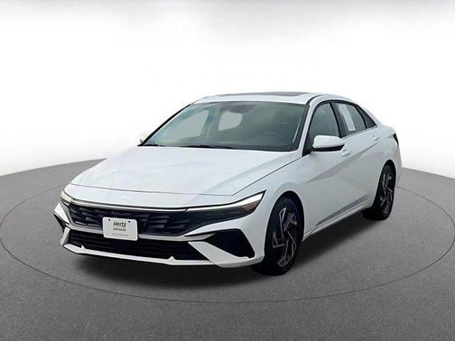 2025 Hyundai ELANTRA SEL