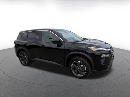 Super Black 2025 Nissan Rogue SV