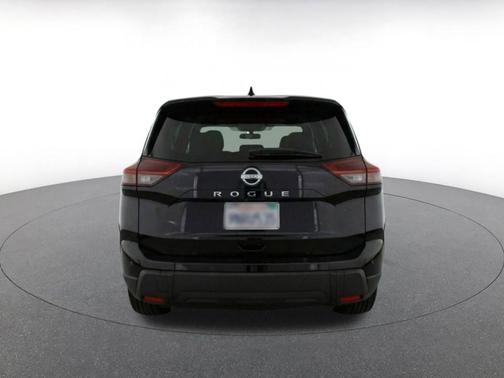 Super Black 2025 Nissan Rogue SV