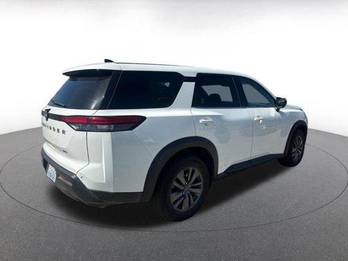 2023 Nissan Pathfinder S 4WD
