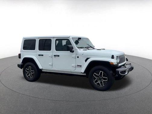 2025 Jeep Wrangler 4-Door Sahara 4x4