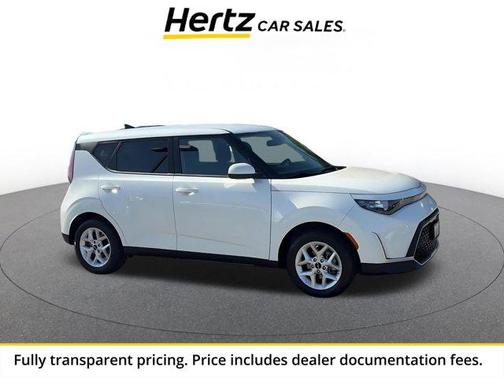 Snow White Pearl 2025 Kia Soul LX