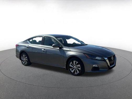 2022 Nissan Altima S FWD