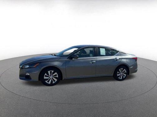 2022 Nissan Altima S FWD