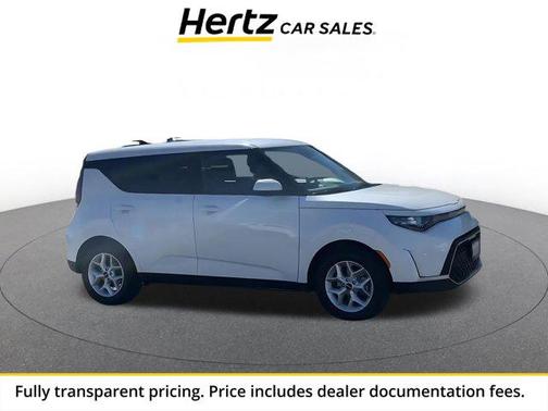 Snow White Pearl 2025 Kia Soul LX