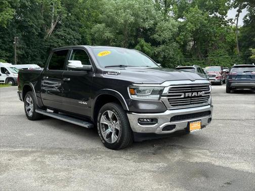2022 RAM 1500 Laramie Crew Cab 4x4 57' Box